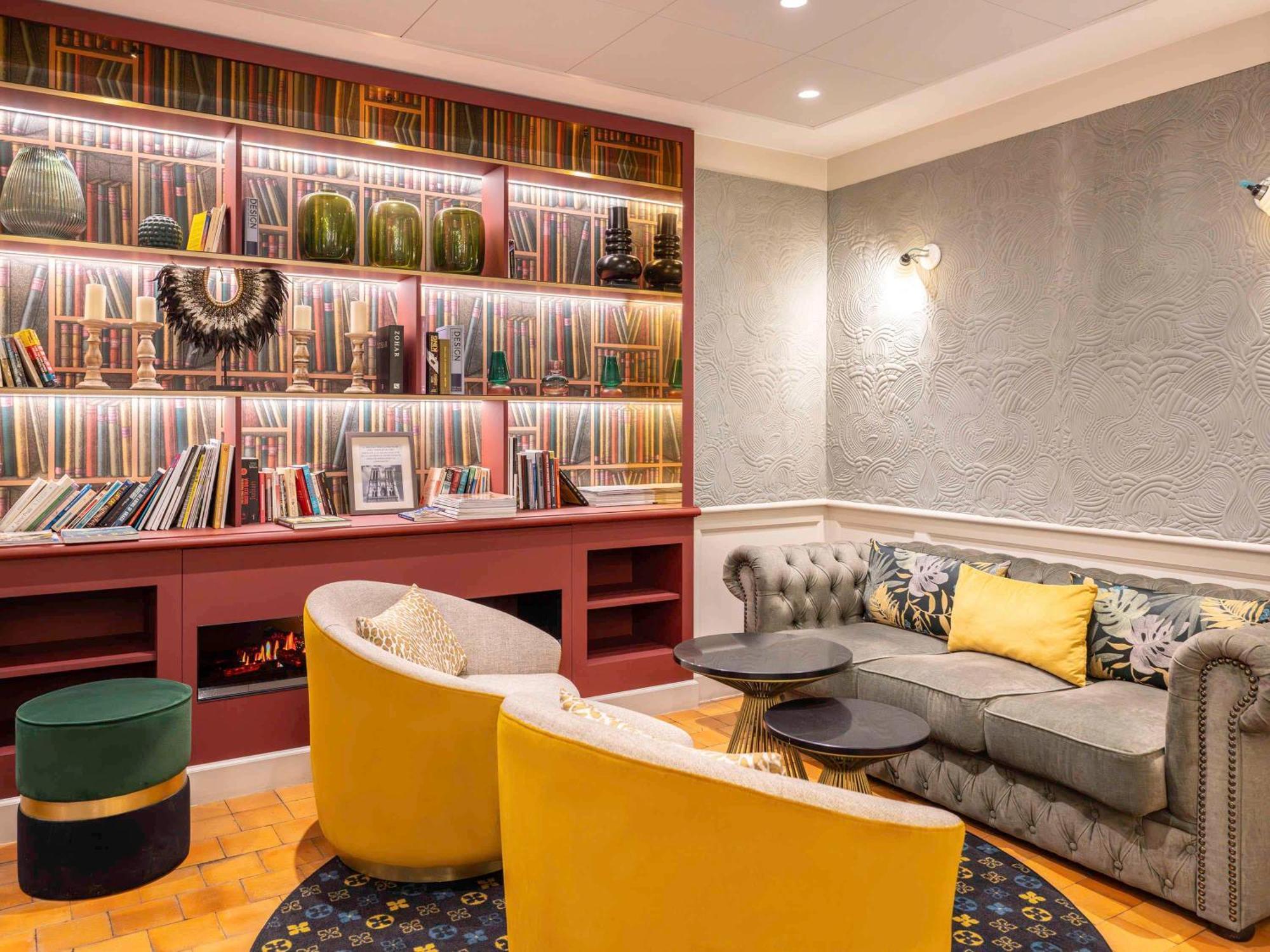 Mercure Paris Notre Dame Saint Germain Des Pres Bagian luar foto
