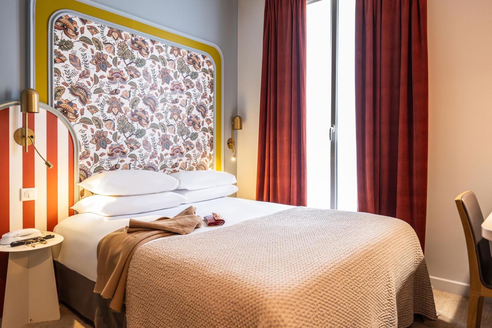 Mercure Paris Notre Dame Saint Germain Des Pres Bagian luar foto